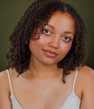 NADIA <br/>RICHARDSON